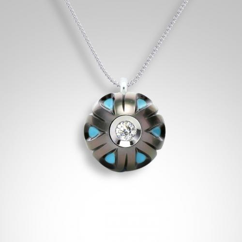 Galatea Pearl Pendant with Tear-drop Carving 